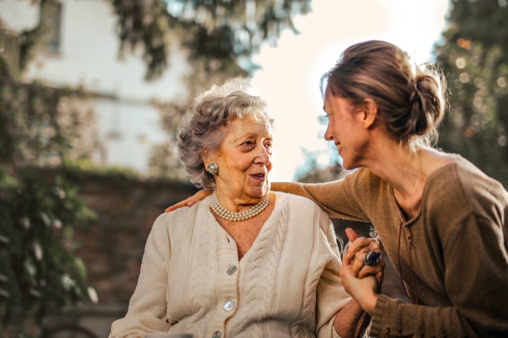 Jak możemy zorganizować doraźną pomoc dla starszych krewnych?